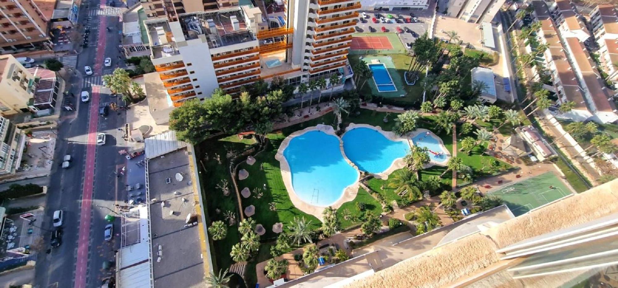 Gemelos 22-1-23 Benidorm Kültér fotó