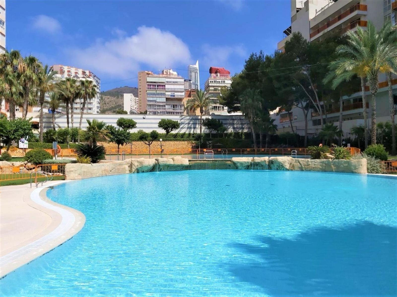 Gemelos 22-1-23 Benidorm Kültér fotó